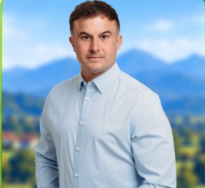 Portret: Anže Zavrl